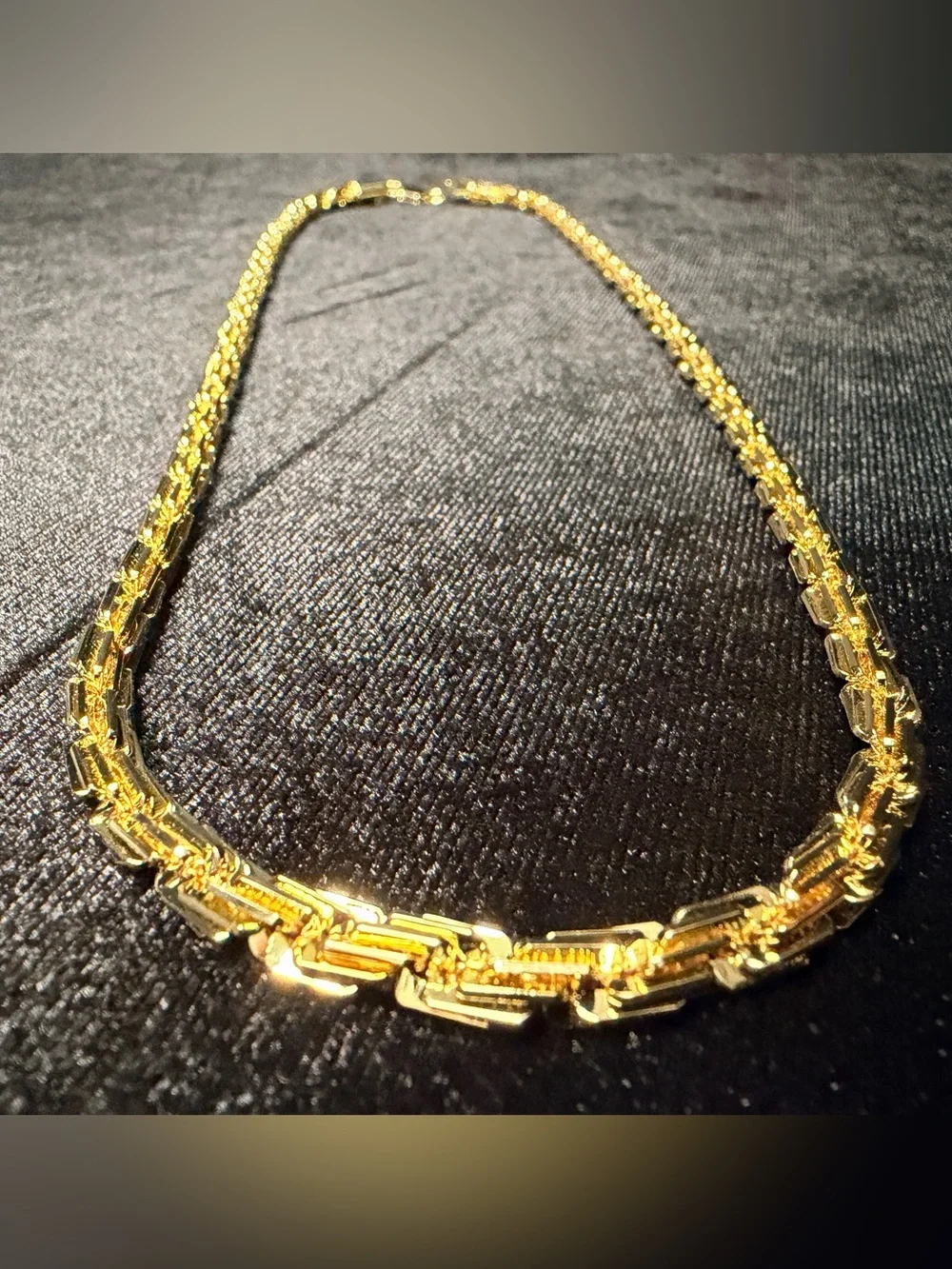 Milano Italy 14K Stamped Gold filled 22in 5MM necklace. Brand New